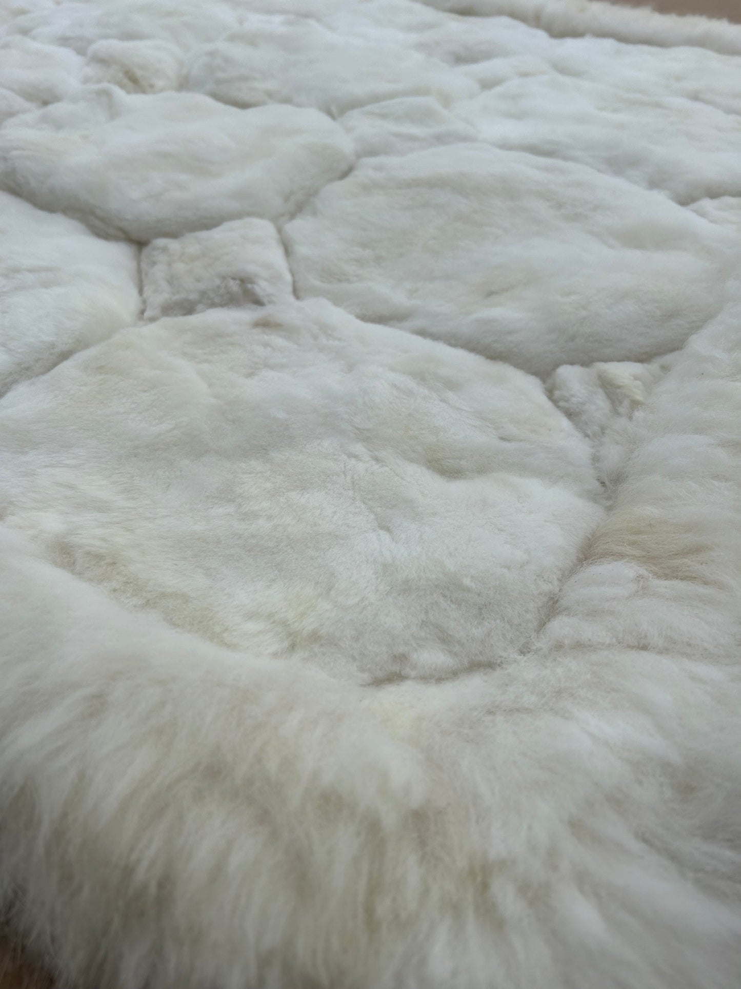 Alpaca Hair-On Hide Rectangular Rug | Square Design – Natural Colors – 4' x 3' Feet