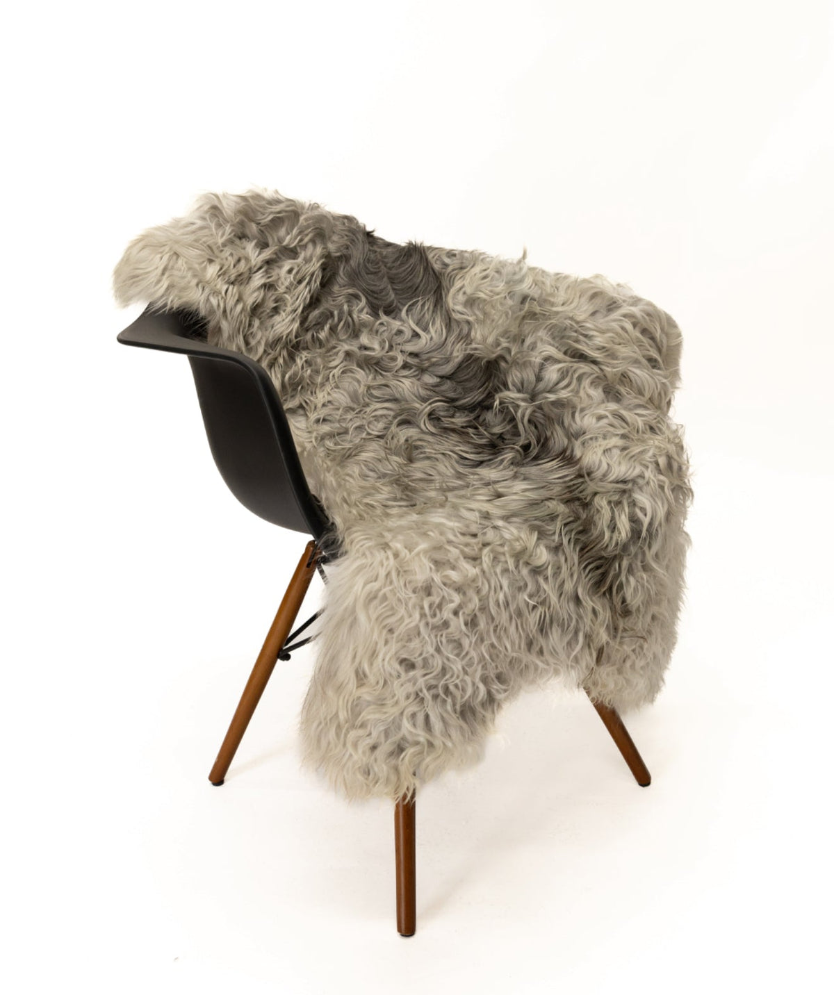 Norwegian Sheepskin | Frosted Gray Long-Hair Viking Heritage - 4' x 2.5'