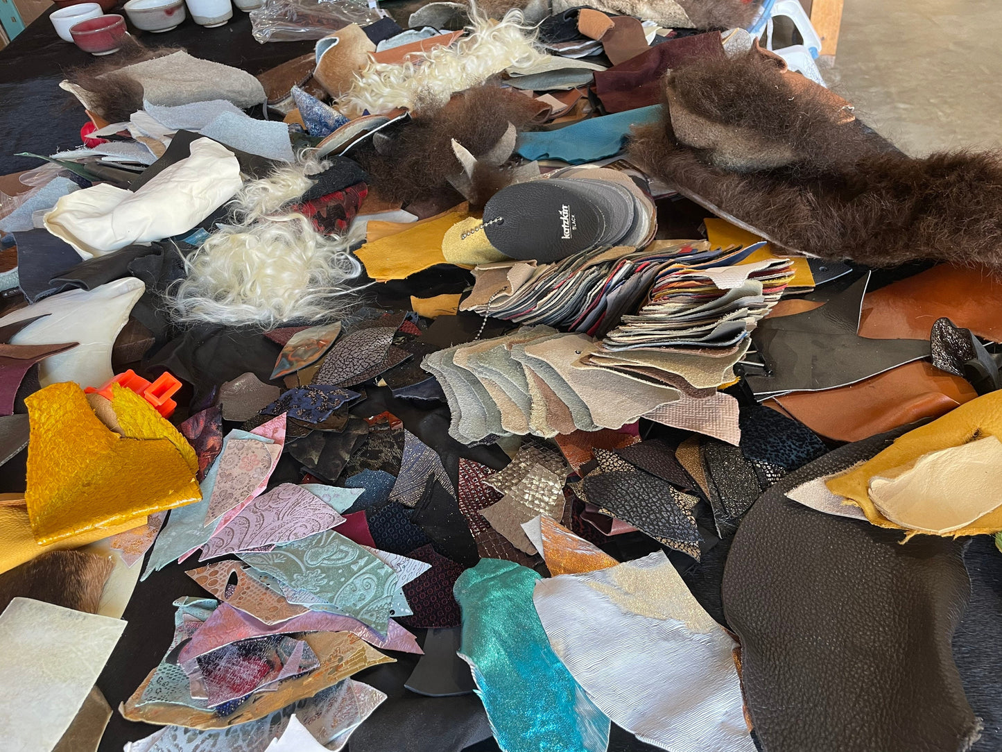 Leather Scraps per Pound