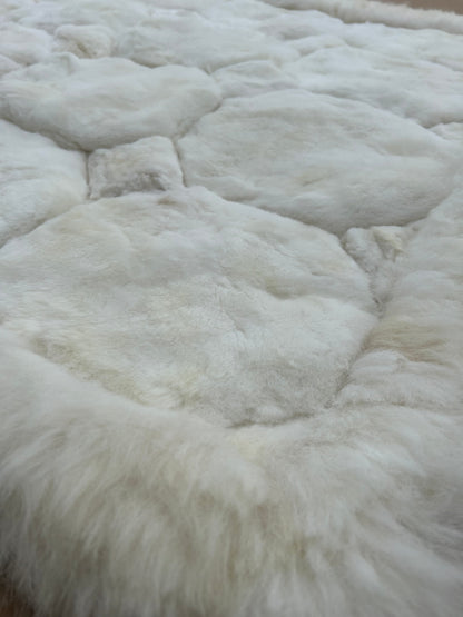 Alpaca Hair-On Hide Rectangular Rug | Square Design – Natural Colors – 4' x 3' Feet
