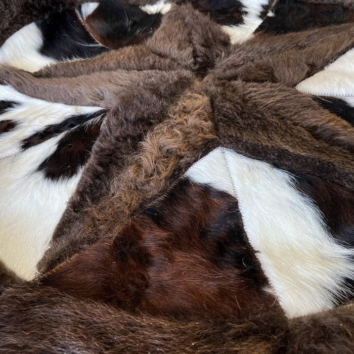 Bison Round Rug | Hair-On with Bison Star & Edge  – Black Speckled