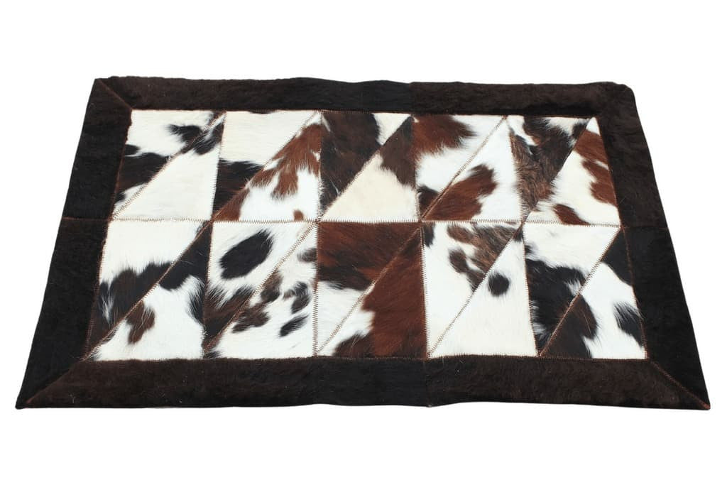 TRAHIDE - Rectangular Patchwork Rug - Cow Hide Center with Bison Borders - 2x3 Feet - Premium Quality - Rustic Home Decor