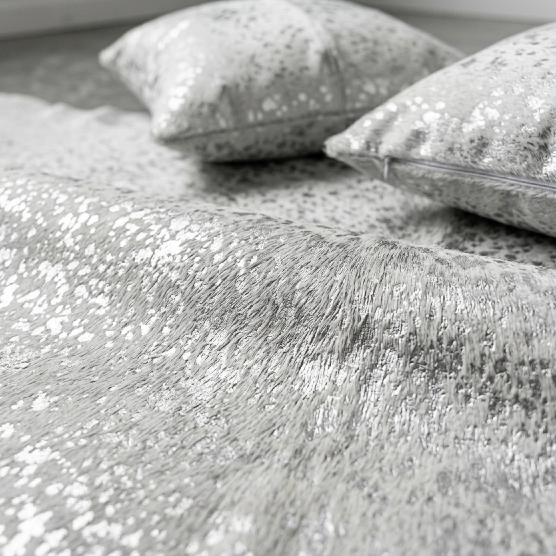 Cowhide Hair-On Rug | Colombian Metallic Silver Acid Wash Large — additional product photo